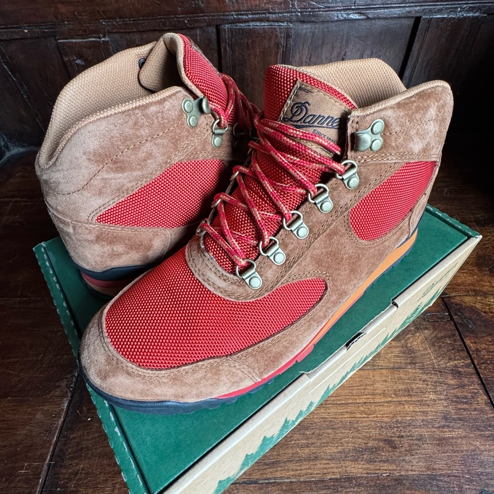 Danner Jag classic hiking New! - Picture 3 of 10